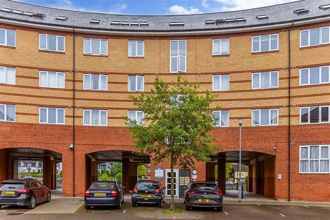 2 bedroom apartment for sale, St. Peter Street, Maidstone, Kent