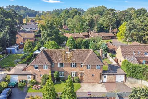 3 bedroom semi-detached house for sale, Leicester Road, Loughborough LE12