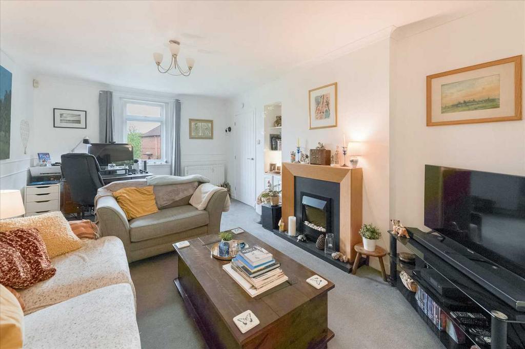 Rosyth KY11 4 bed end of terrace house for sale £210,000