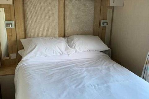 3 bedroom static caravan for sale, Abi Alderley, Hoburne Park, Christchurch