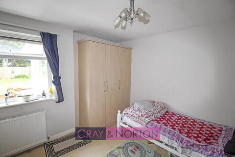 1a Woodbury Close, Croydon, CR0 5PR