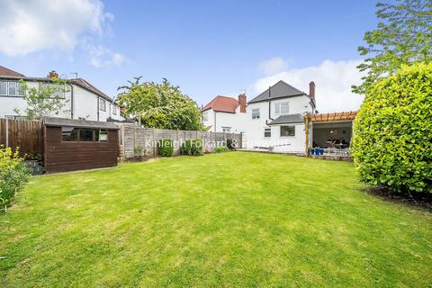 10 Forest Way, Orpington, BR5 2AQ