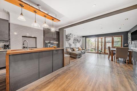 7 Fordmill Road, London, SE6 3JH