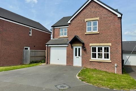 4 bedroom detached house for sale, Woodpecker Drive, Clehonger, Hereford, HR2
