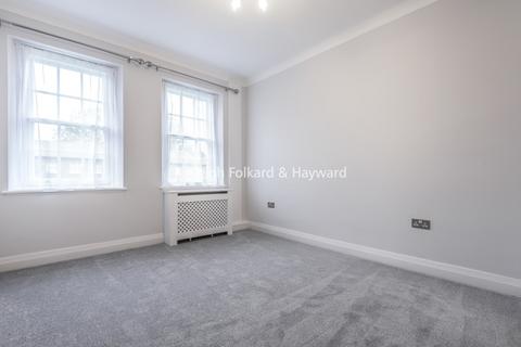 3 bedroom flat to rent, Brampton Grove London NW4