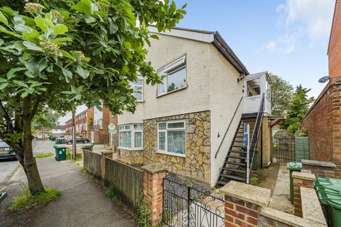 2 bedroom maisonette for sale, Percy Avenue, Surrey TW15