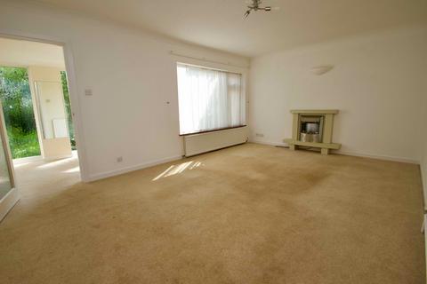 1 Goss Drive, Street, BA16 0RR