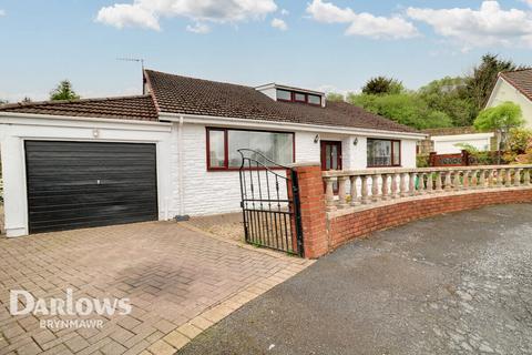 4 bedroom detached bungalow for sale, Ivy Close, Ebbw Vale