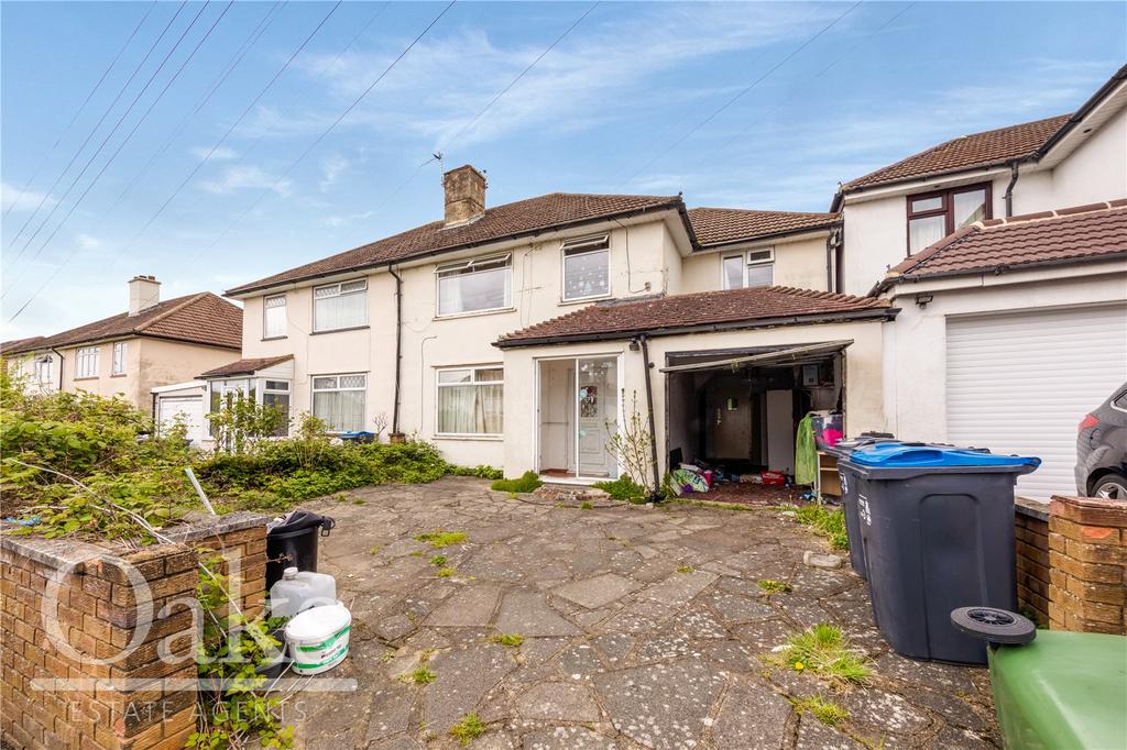 North Downs Road, Croydon 5 bed semidetached house for sale £400,000