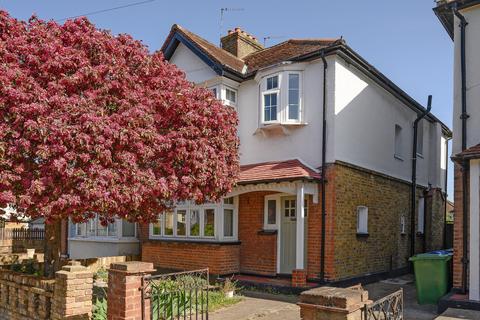 4 bedroom semi-detached house for sale, Norbiton Avenue, Kingston upon Thames, KT1