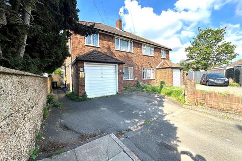 3 bedroom semi-detached house for sale, Pates Manor Drive, Bedfont