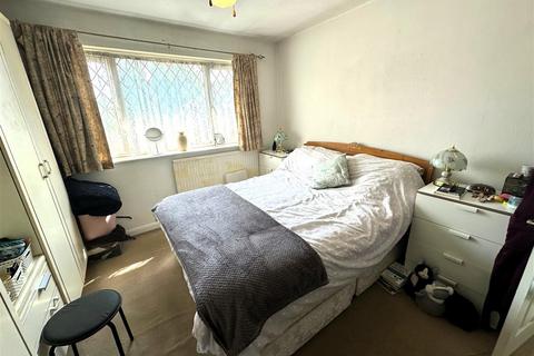 44 Pates Manor Drive, Feltham, TW14 8JJ