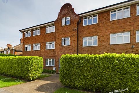 2 bedroom flat for sale, Russell Court, Old Stoke Road, Aylesbury