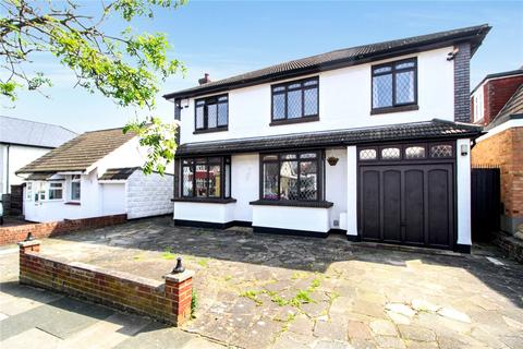 4 bedroom detached house for sale, Flemming Avenue, Leigh-on-Sea, Essex, SS9