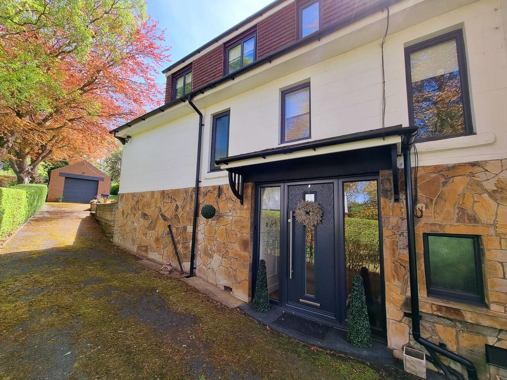 Queens Road, Shotley Bridge 3 bed detached house for sale £425,000
