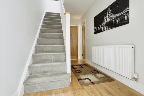 21 Belland Drive, Bristol, BS14 0EQ