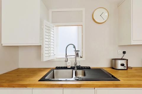 21 Belland Drive, Bristol, BS14 0EQ