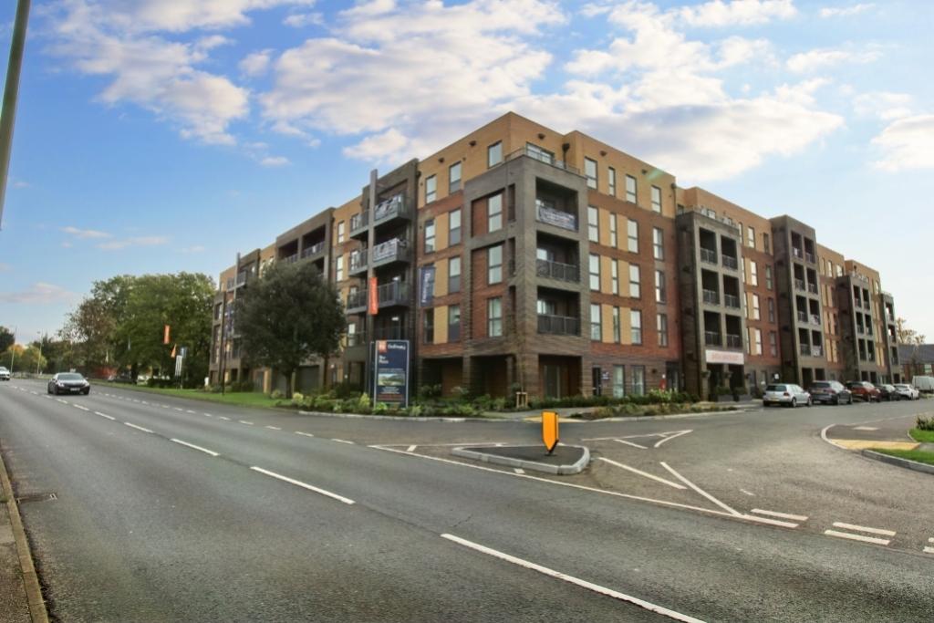 Moorfield Place, Farnborough GU14 2 bed apartment to rent £1,500 pcm (£346 pw)