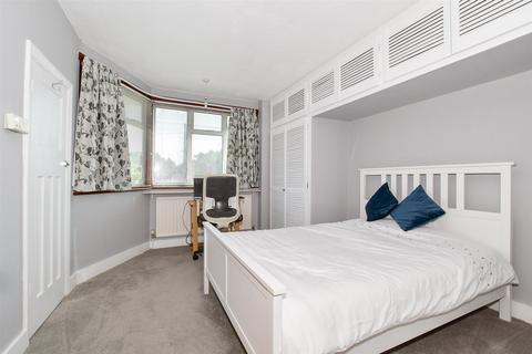 4 bedroom semi-detached house for sale, Nutcroft Grove, Fetcham, Surrey