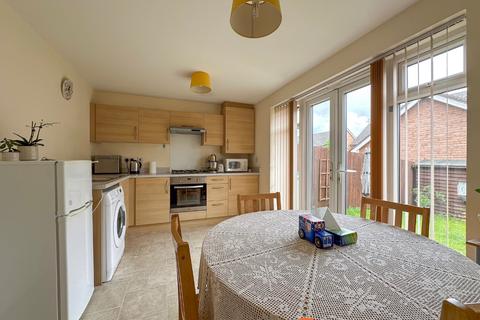 2 bedroom terraced house for sale, Restfil Way, 6 NG24