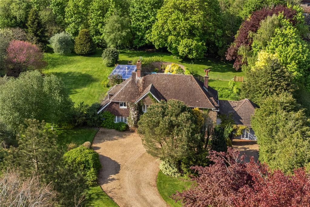 Stoke Charity Road, Kings Worthy... 5 bed detached house for sale £