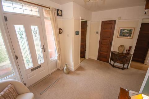 4 bedroom semi-detached house for sale, Bilton Road, Rugby, Rugby, CV22