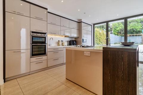 4 bedroom semi-detached house for sale, Holders Hill Avenue, NW4