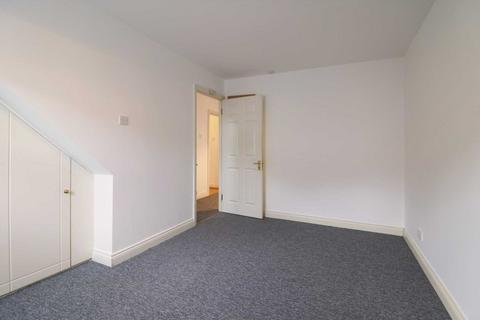3 bedroom apartment for sale, Percy Road, Bournemouth BH5