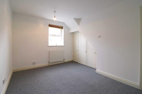 3 bedroom apartment for sale, Percy Road, Bournemouth BH5