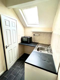 1 bedroom flat to rent, Lady Pit Lane, Leeds LS11