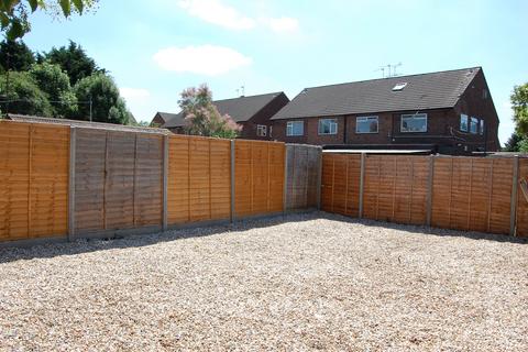 52a Willow Tree Lane, Hayes, UB4 9BD