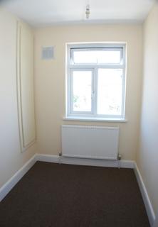 52a Willow Tree Lane, Hayes, UB4 9BD