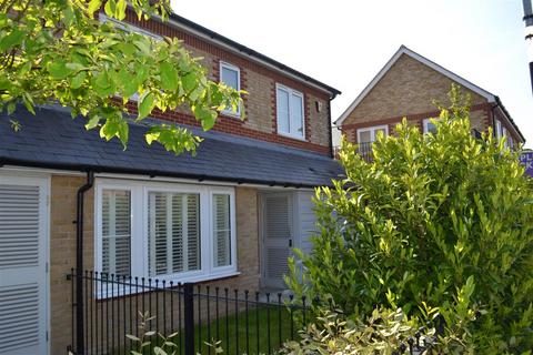 2 bedroom house for sale, Main Road, Broomfield, Chelmsford