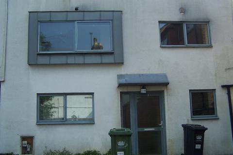 2 bedroom maisonette to rent, Wells Park Road, London SE26