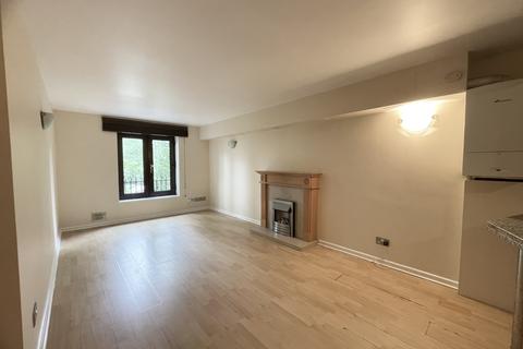 2 bedroom apartment to rent, 1 Kingsway, Manchester, M19