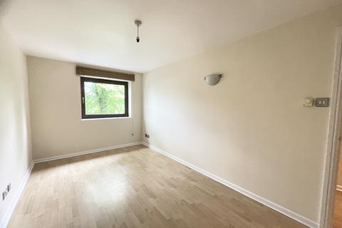 2 bedroom apartment to rent, 1 Kingsway, Manchester, M19