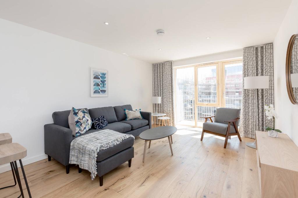 Edinburgh - 2 bedroom flat to rent