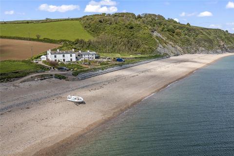 4 bedroom end of terrace house for sale, Beesands, Kingsbridge, Devon, TQ7