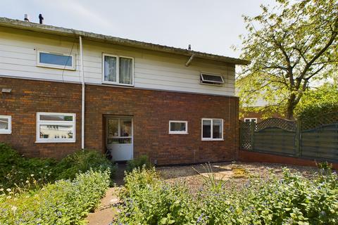 3 bedroom end of terrace house for sale, Novello Close, Brighton Hill, Basingstoke, RG22