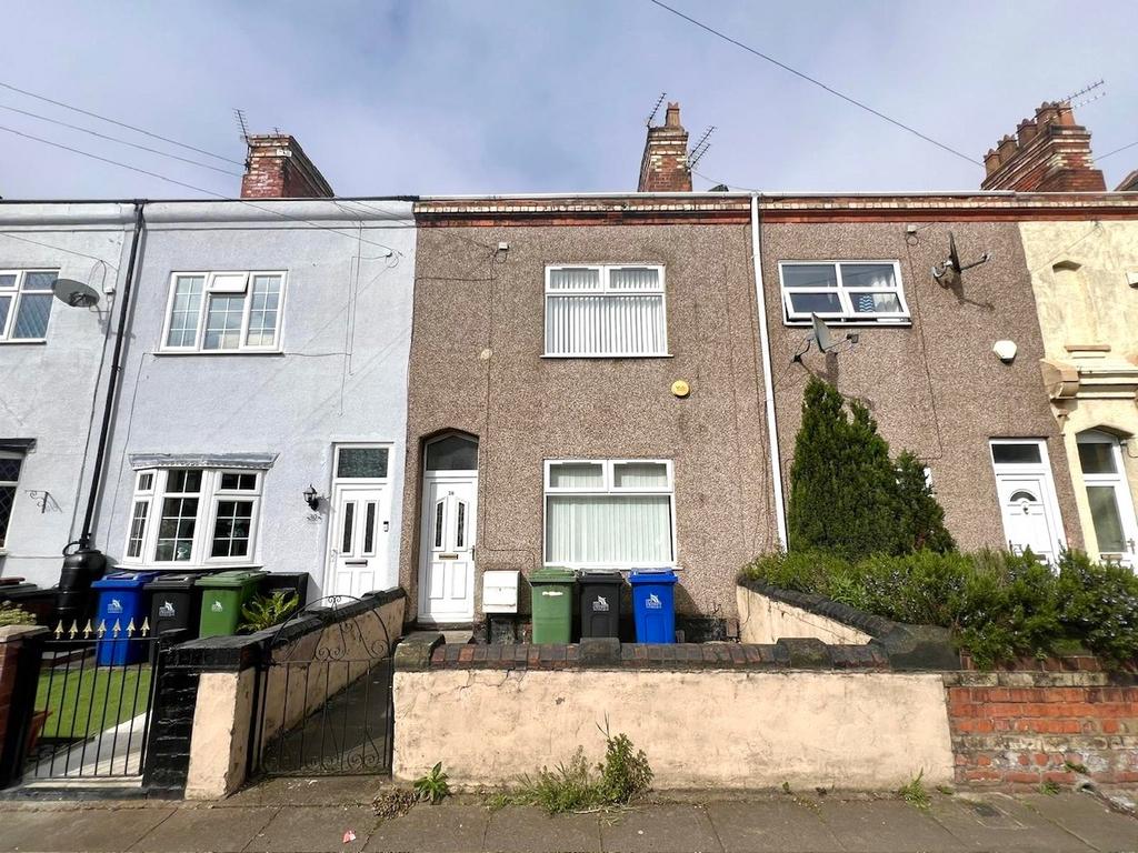 Cromwell Road, Grimsby, DN31 2 bed terraced house for sale £84,950