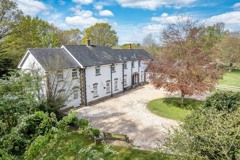 6 bedroom detached house for sale, Woodmancote Lane, Hambrook, Chichester, West Sussex