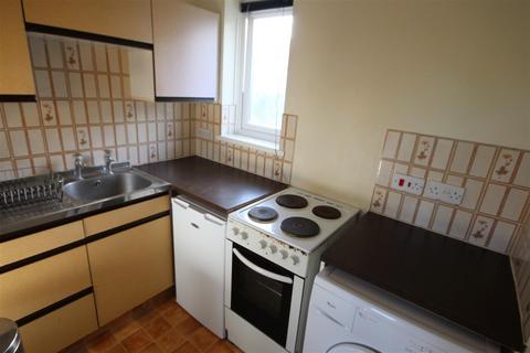 1 bedroom apartment to rent, Cornwall Road, Whitehill
