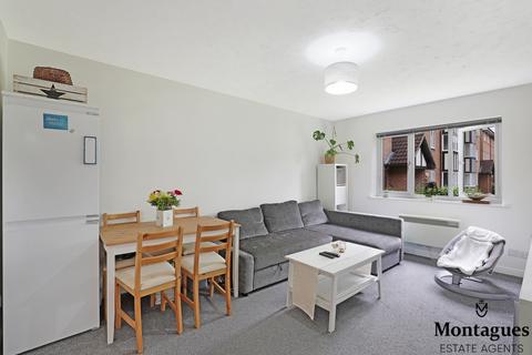 undefined, Woodland Grove, Epping, CM16