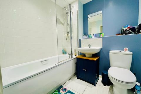 Flat 6, 14 Angus Way, Whitehouse, Milton Keynes, MK8 1BB