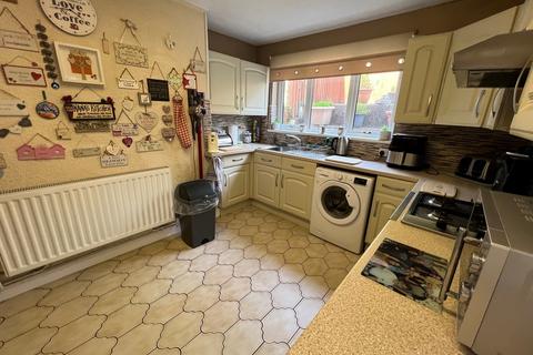 27 Chepstow Road, Treorchy, CF42 6UU
