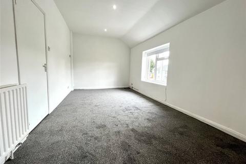 1 bedroom maisonette to rent, Larch Road, Dartford, Kent, DA1