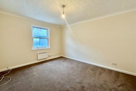 2 bedroom flat to rent, Ebrington Street, Kingsbridge