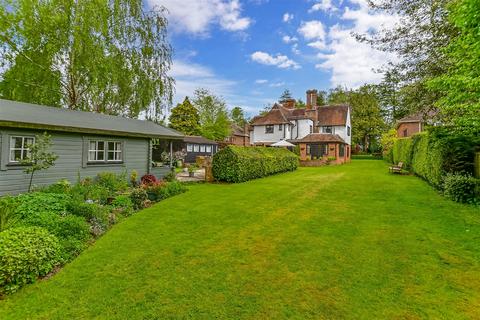 Rose Lodge Nackington Road, Canterbury, CT4 7AX
