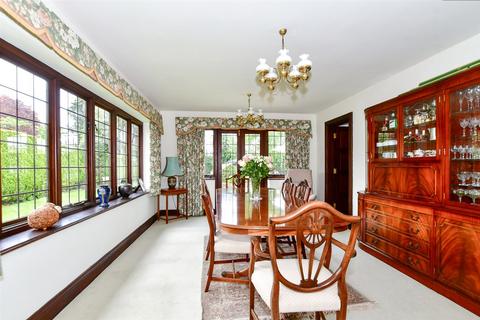 Rose Lodge Nackington Road, Canterbury, CT4 7AX