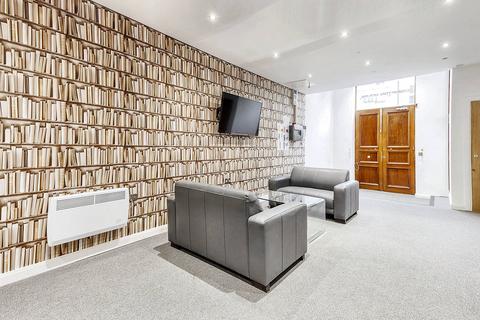 undefined, Abington Street, Northampton NN1